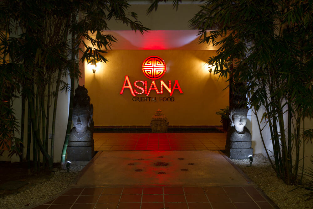 Entrance for Asiana asian restaurant