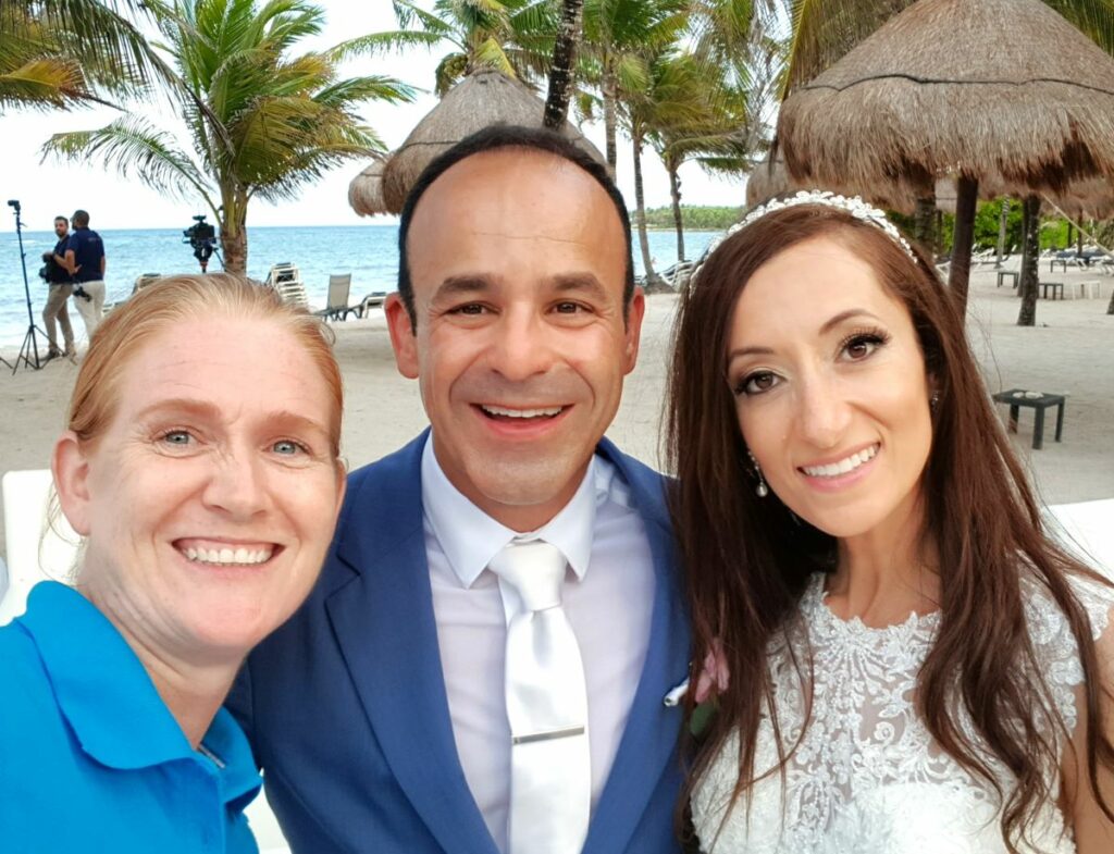 selfie with a wedding couple