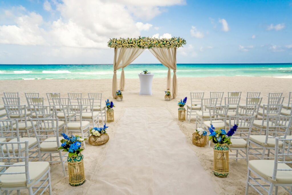Beach wedding venue with an outstanding background of the Caribbean Sea.