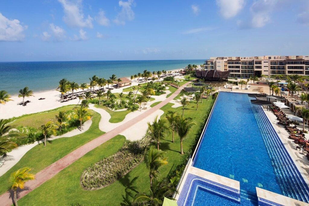 Royalton riviera cancun offers some of the best wedding packages and venues in the riviera maya