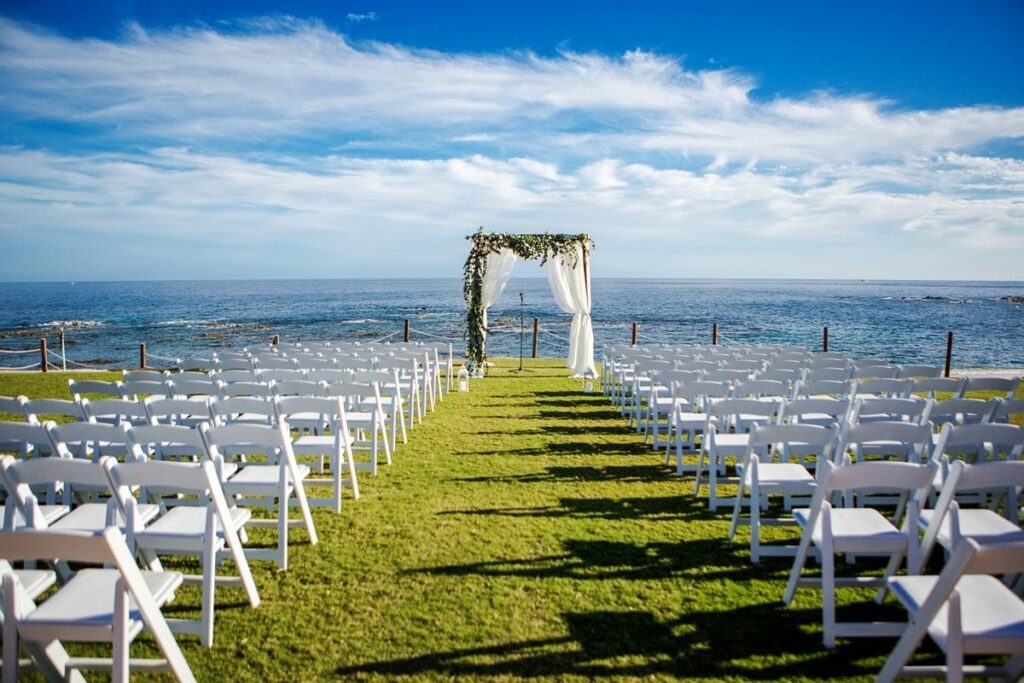 A beautiful oceanfront wedding venue at an all-inclusive resort in los cabos