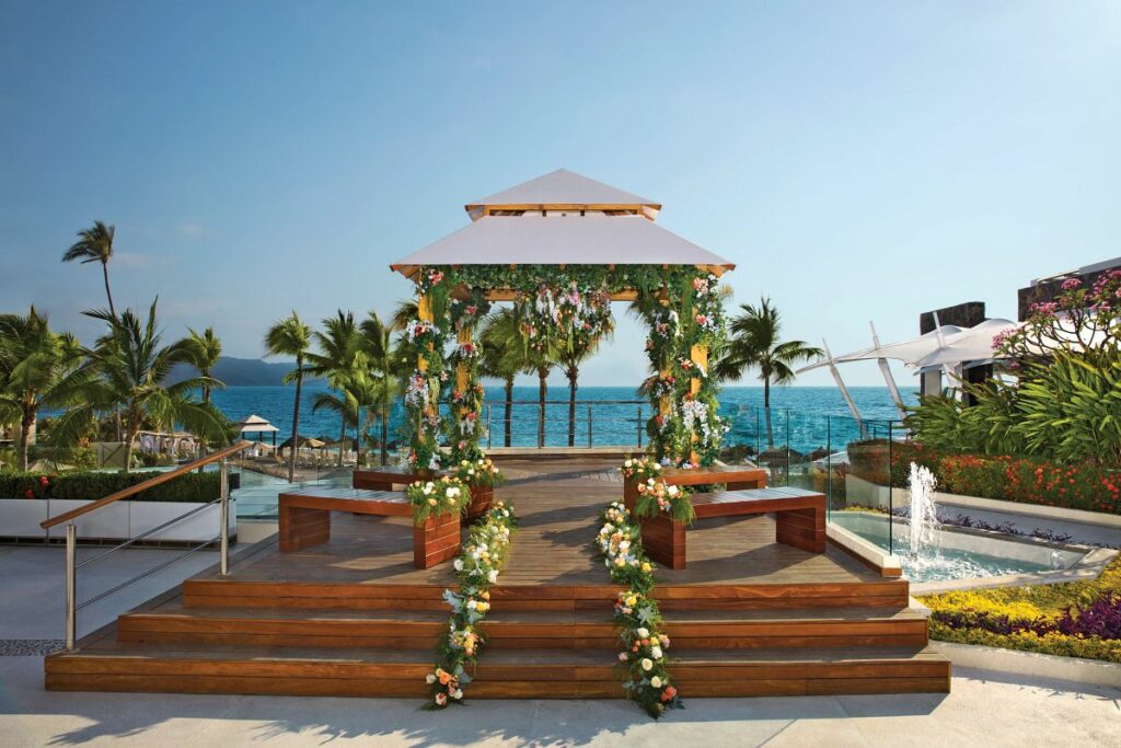 beautiful oceanfront wedding gazebo in puerto vallarta