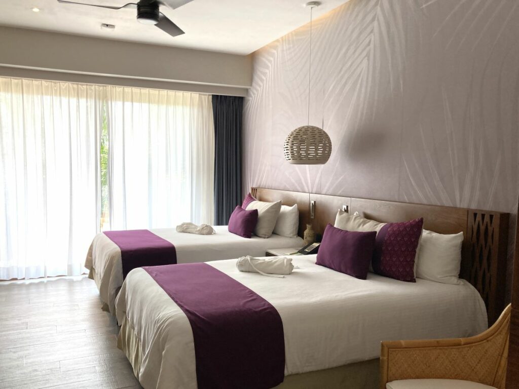 armony luxury resort bedroom